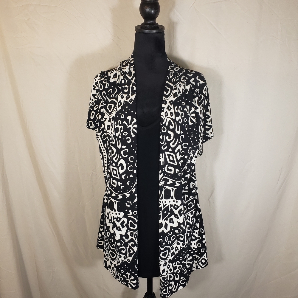 Choices Black and White Patterned Blouse - M